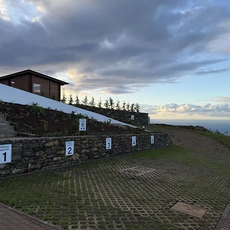 Sunset Eco Shelter 4 *