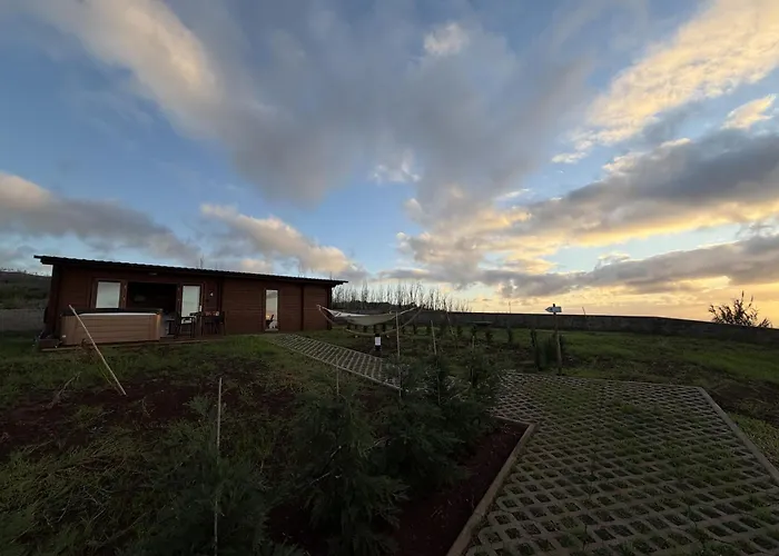 Sunset Eco Shelter 4 ポンタ・ド・パールゴ