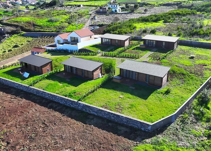 Chalé Sunset Eco Shelter 4 *